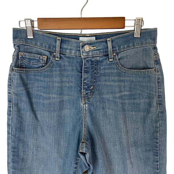 LEVI'S Cropped Denim Jeans Size 8 Slimming High Waisted - Picture 4 of 8